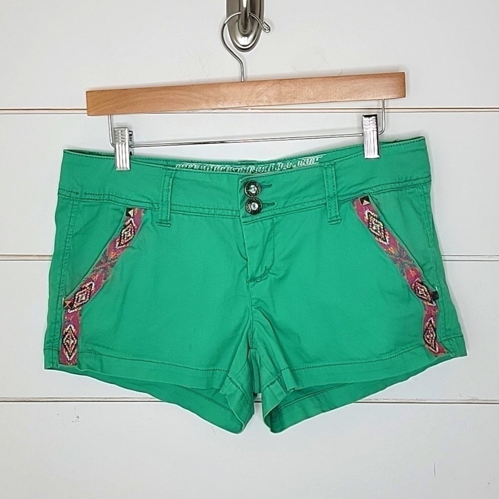 DAYTRIP Capricorn 29 (?) aqua green shortie chino shorts